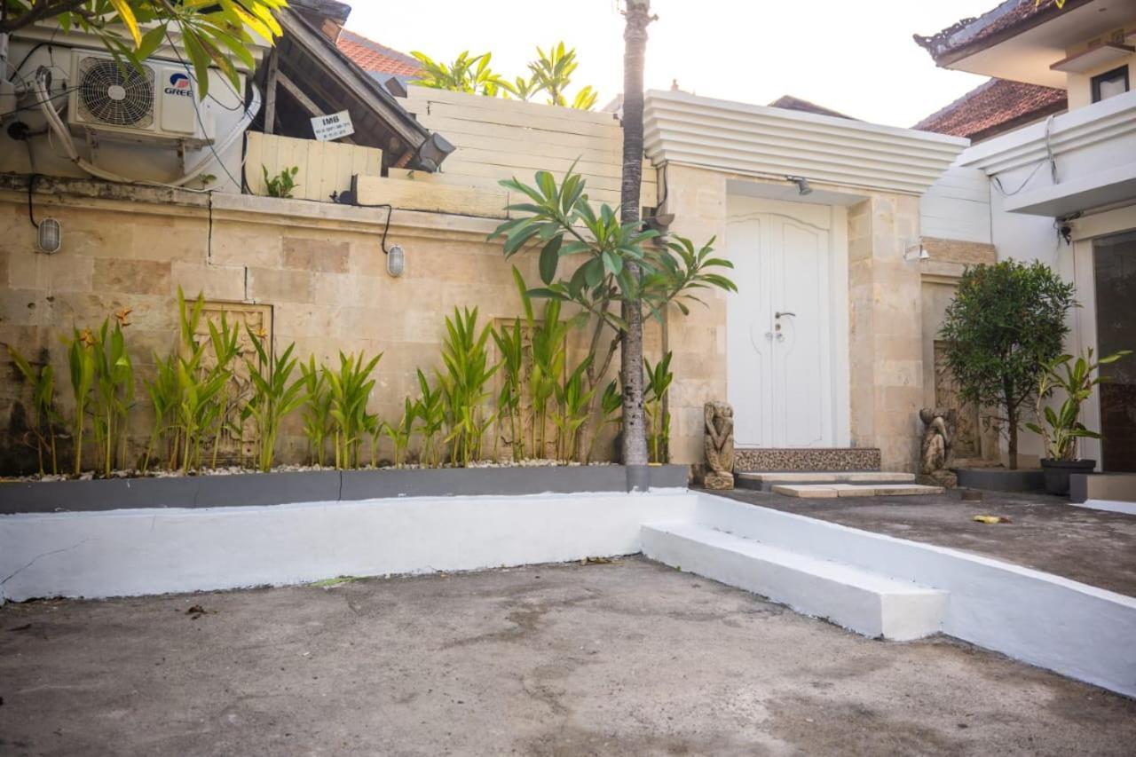 Lily Villa Seminyak (Bali)